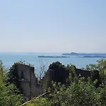 Blue Vista * 토스콜라노마데노